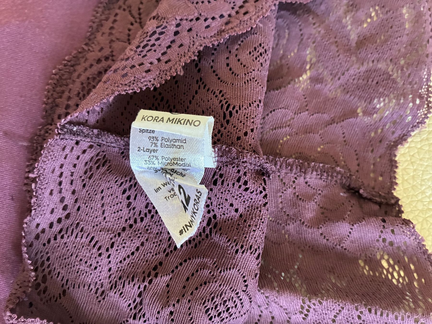 Altra biancheria intima: 2 Menstruations-/Periode Slips mit Spitze v. KORA MIKINO – Usato da Zürich venduto da Upippin 4