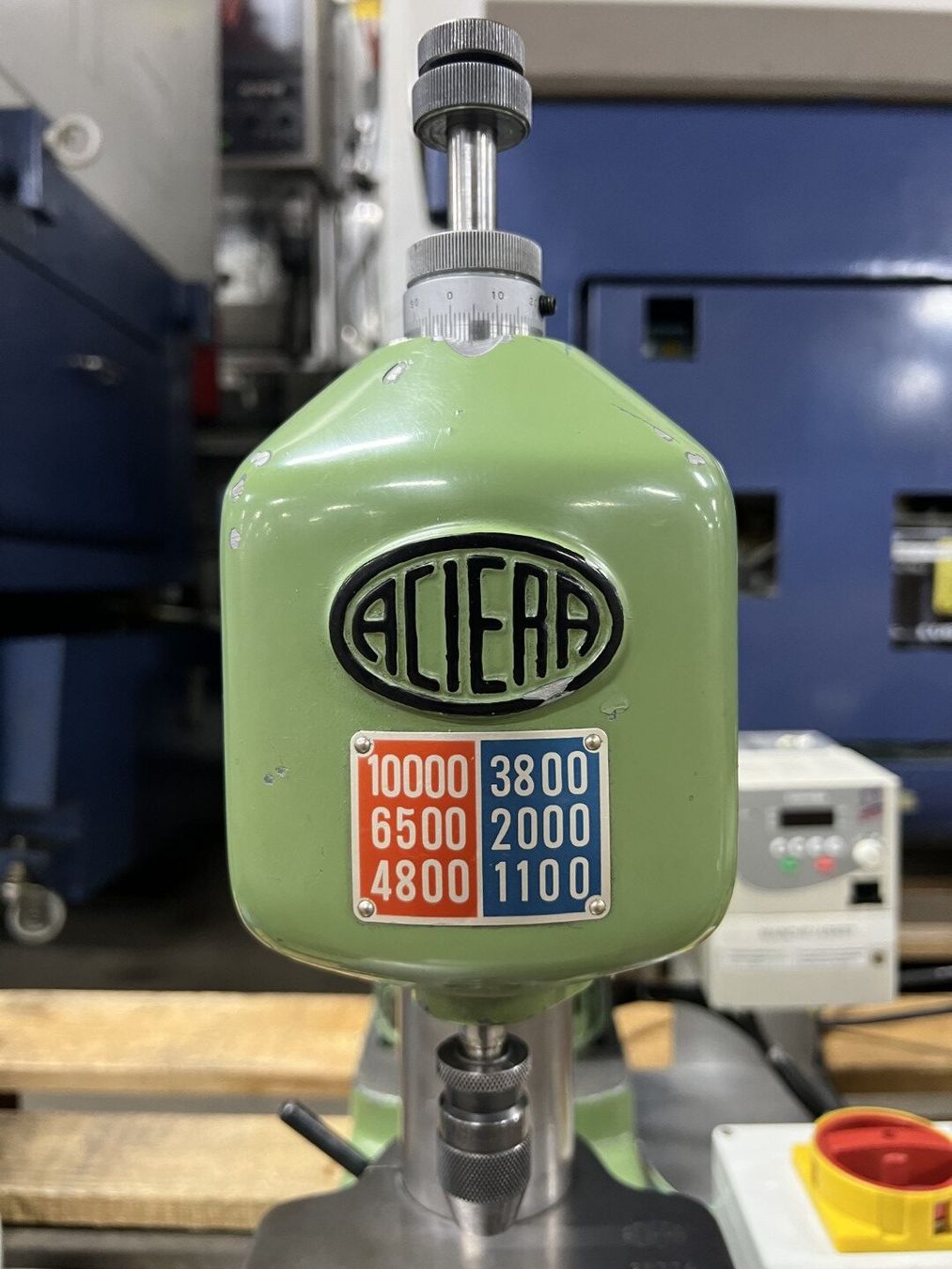 Altri macchinari per industria metallurgica: Aciera Uhrmacherbohrmaschine – Usato da Zuchwil venduto da dragosmd-maschinen 1