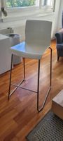 Barhocker weiss mit Metallgestell, gebrauchter Zustand