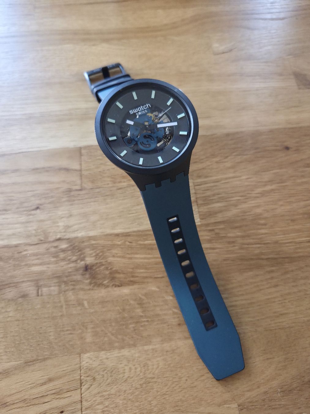 Swatch Montres: Swatch Night Trip mit Swatch Pay Funktion – D'occasion à Buchrain par blauersonntag