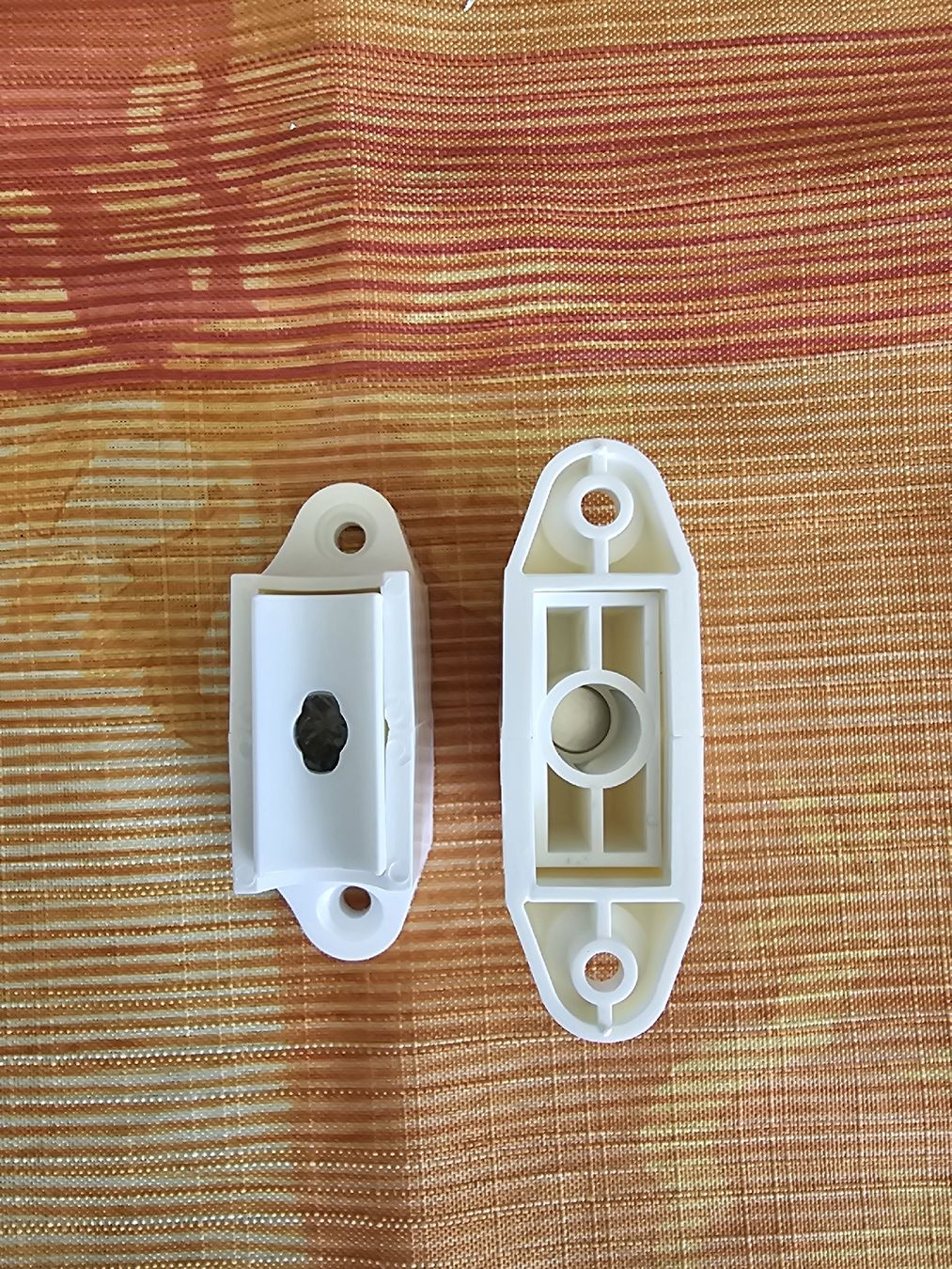 Supporti a parete: Magnet - Kurbelhalter. 2 STK Magnetic crank holder – Nuovo (secondo la descrizione) da Zug venduto da Andkur1971 2