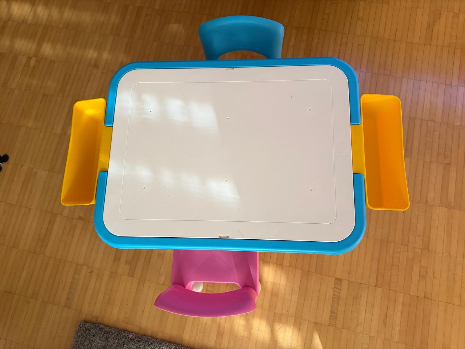 Tavoli: Kindertisch mit 2 stühlen Spieltisch , Duplo – Nuovo (secondo la descrizione) da Wiesendangen venduto da Tam_spano 2