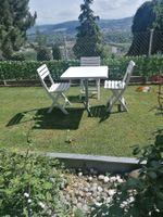 Gartentisch mit Stühlen