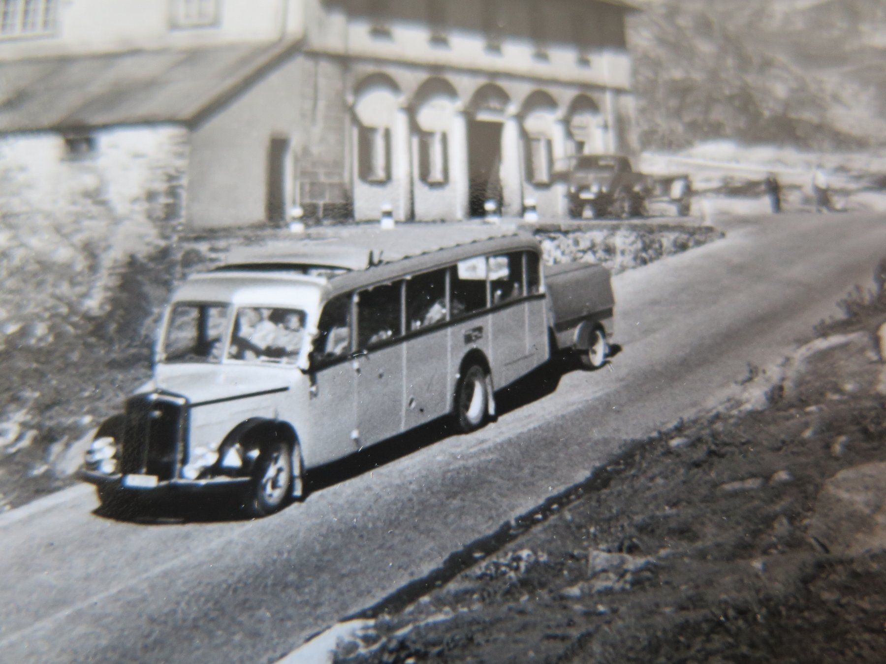 Cartes postales: GOTTHARD - OSPIZIO - SAURER-POSTAUTO - SCHNAUZENPOSTAUTO – D'occasion à Wittenbach par lipasal 1