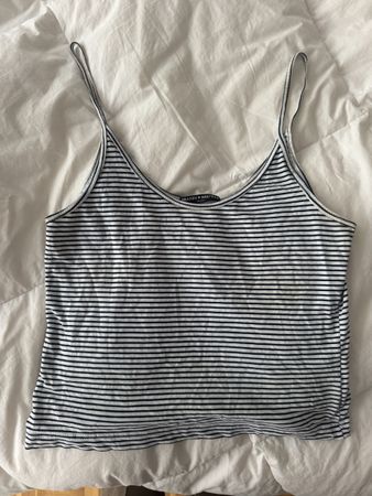 Débardeur Brandy Melville rayé blanc noir taille unique