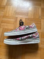 Vans Schuhe Special Edition Alice im Wunderland