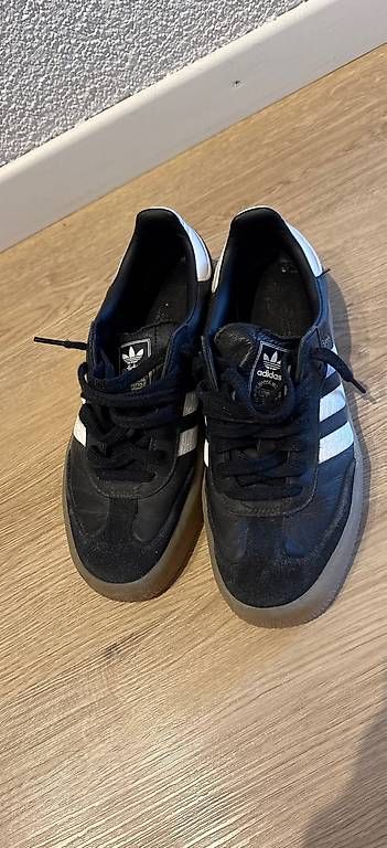 Scarpe da uomo: adidas SAMBA schwarz Gr.40 – Usato da Zürich venduto da chr_dkn7 1