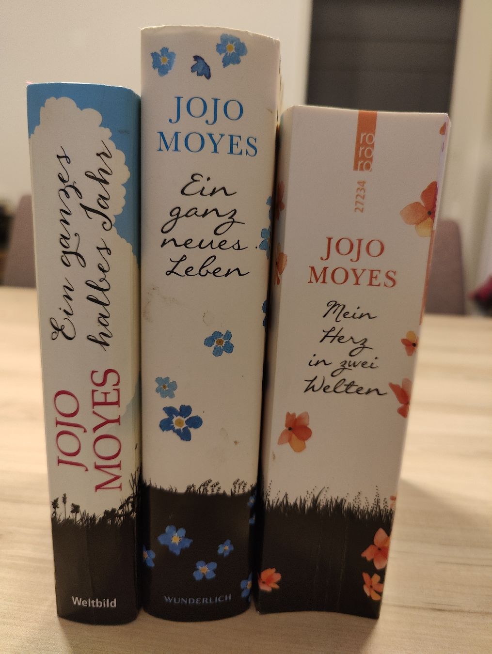 Libri: Trilogie von Jojo Moyes  – Usato da Walkringen venduto da kimleu22