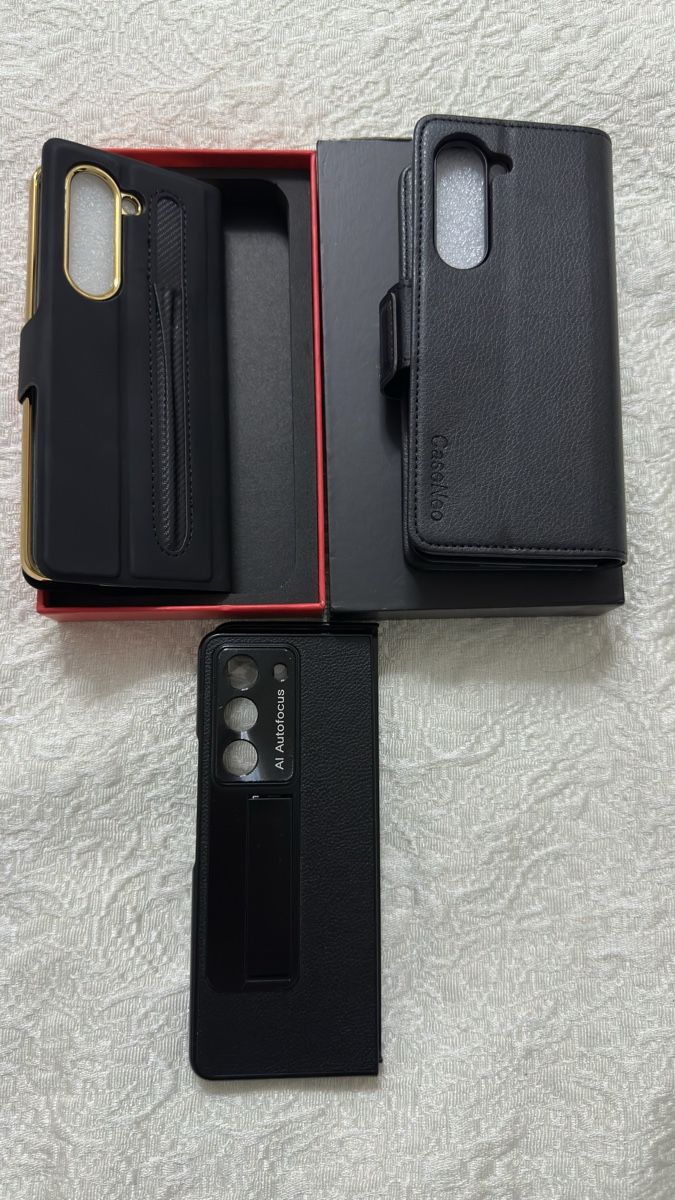 Samsung Cover & Protezioni schermo: Samsung Fold 5 Covers 3 Stück – Nuovo (secondo la descrizione) da Schlieren venduto da Kamacho 1