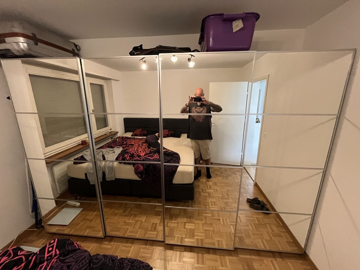 Armadi: Ikea Schrank – Usato da Stäfa venduto da Maatle