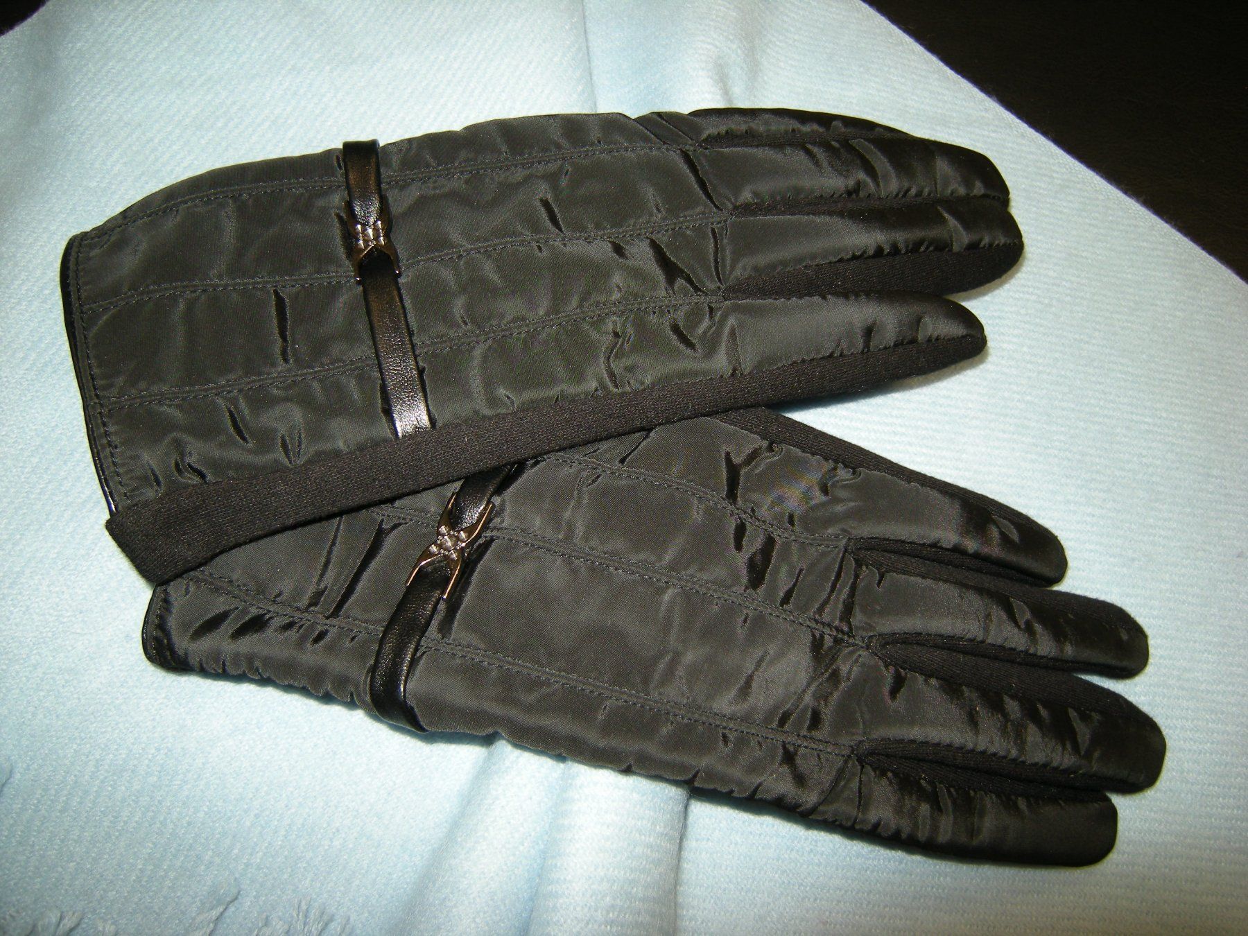 Guanti & manicotti: Damen Handschuhe Gr. S schwarz NEU – Nuovo e nell'imballaggio originale da Holziken venduto da Rupe