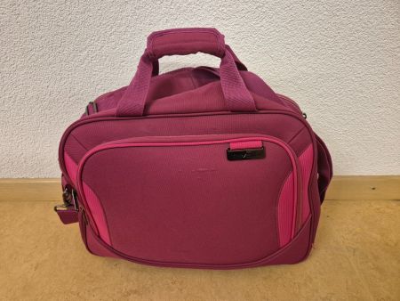 Reisetasche Handgepäck in Farbe "Brombeere" von TRAVELITE