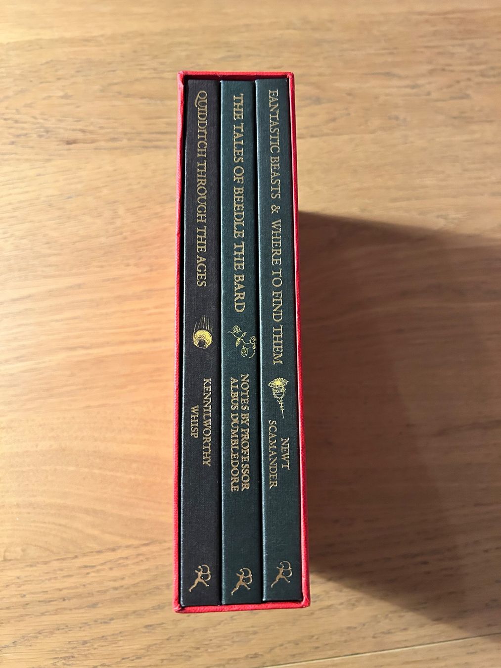 Libri: Trilogie Hogwarts Library ed 2012 english – Nuovo (secondo la descrizione) da Lausanne venduto da noh_gt5x 1