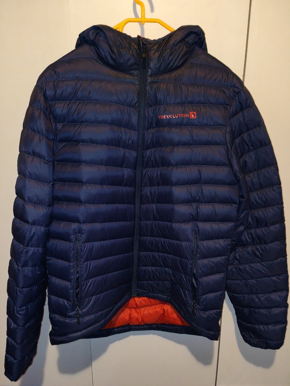 Trevolution Giacche: TREVOLUTION Daunenjacke Grösse M – Usato da Rothrist venduto da SiddharthaMoon