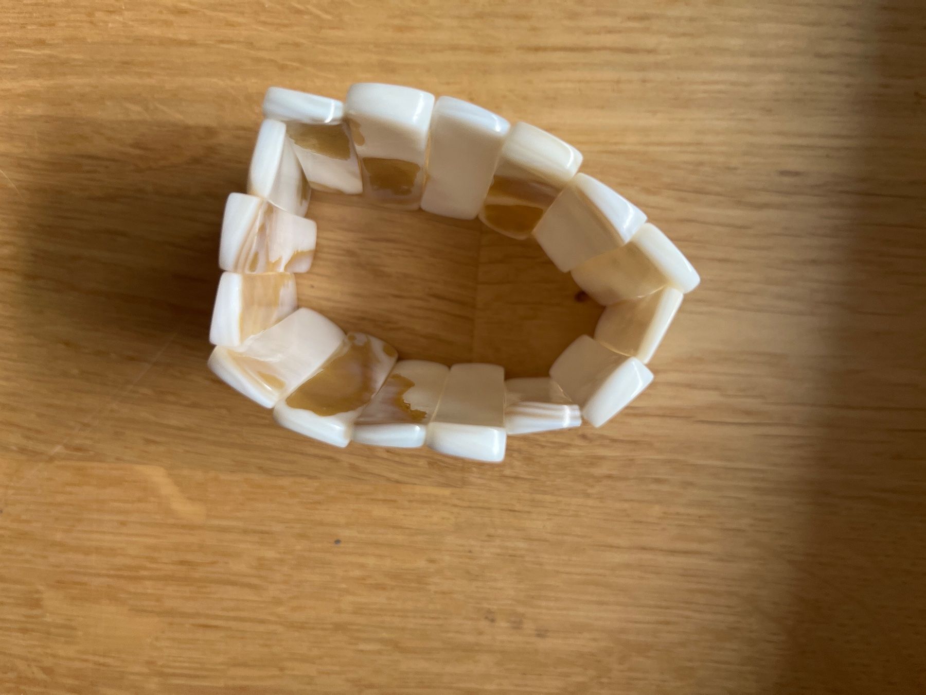 Armbänder & -reifen: Armband aus Muscheln – Gebraucht aus Küsnacht ZH von ngr_ks7w 1