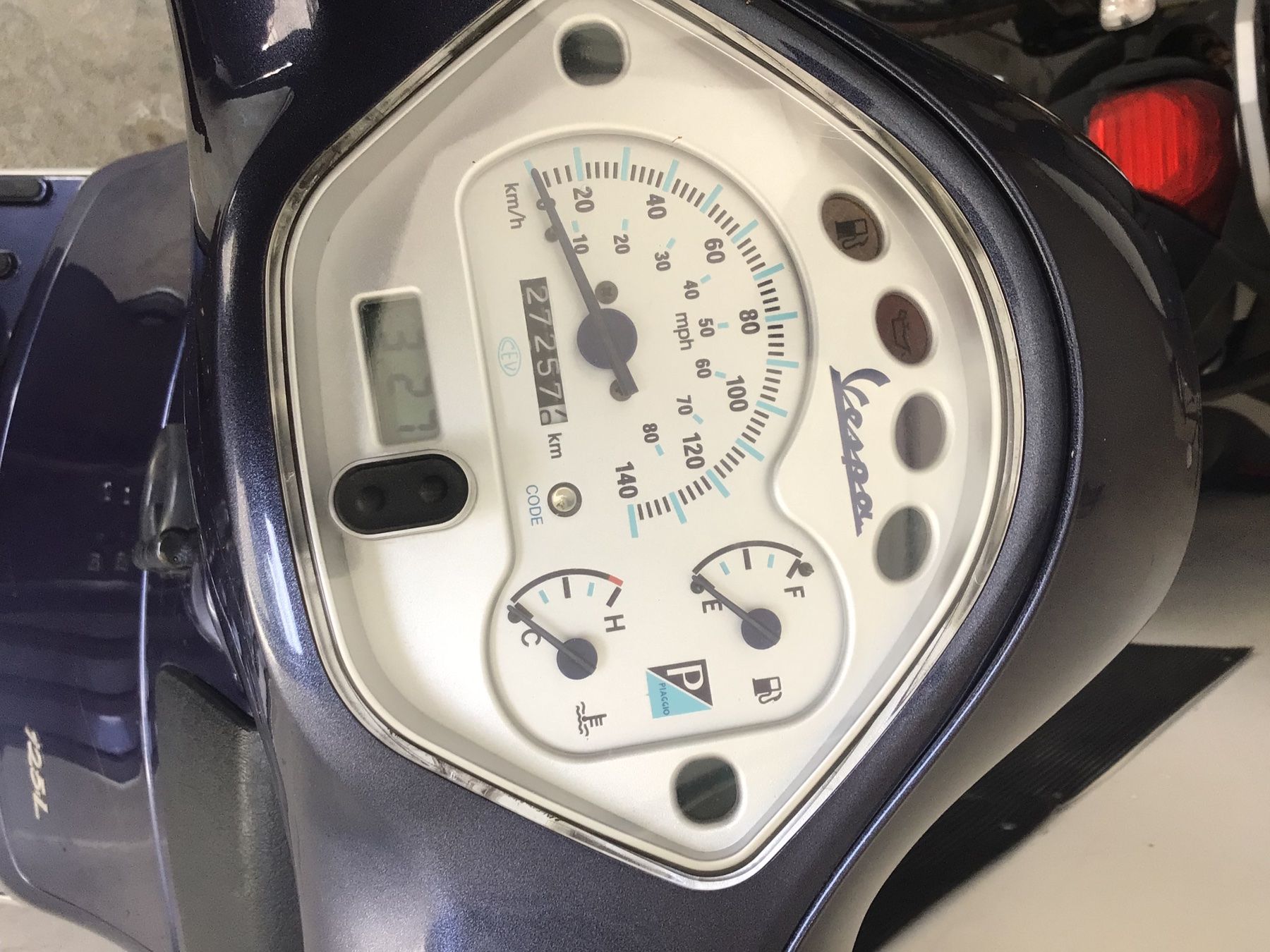 Vespa Scooter: Vespa 125L – Difettoso da Wiezikon b.Sirnach venduto da fma_7mdz 2