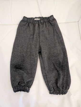 Graue Baby Hose Grösse 80, Top Zustand!