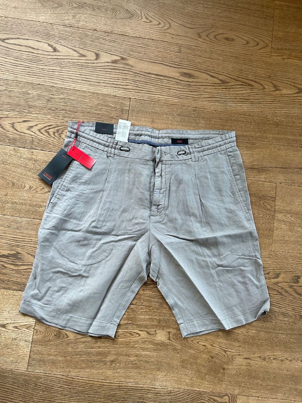 Pantaloni: Hose, Shorts, cinque //NEU// 52 – Nuovo (secondo la descrizione) da Stettfurt venduto da outlet72
