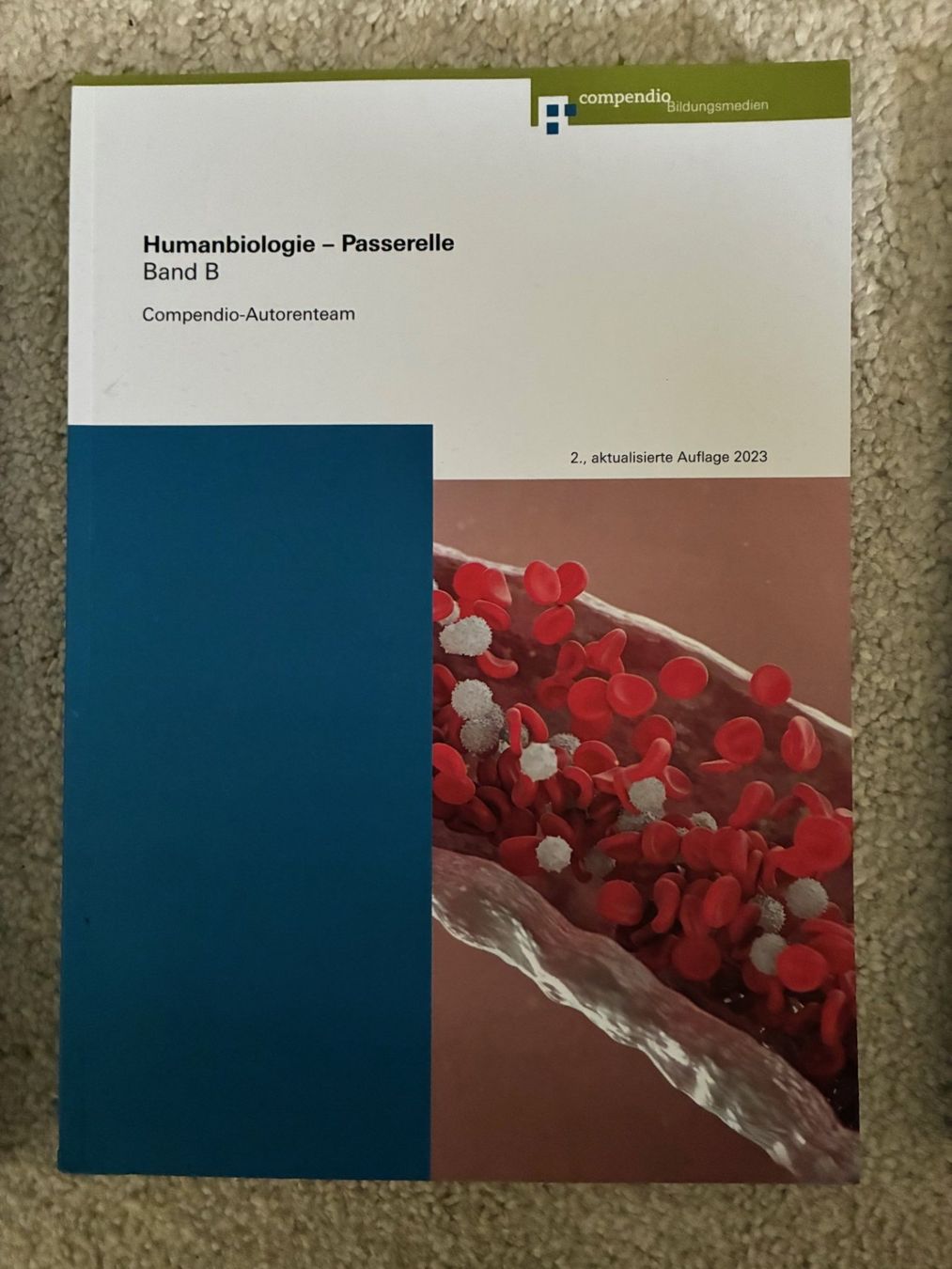 Bücher: Passerellen Biologie-Bücher – Gebraucht aus Trogen von Adii33 2