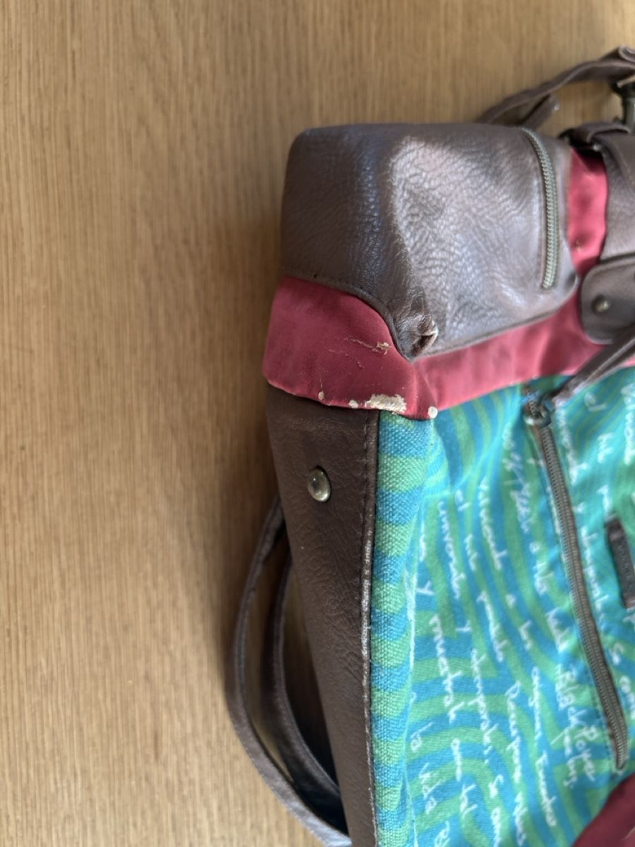 Desigual Taschen für Damen: Sac à main Desigual original – Gebraucht aus Veyrier von crevette06 4