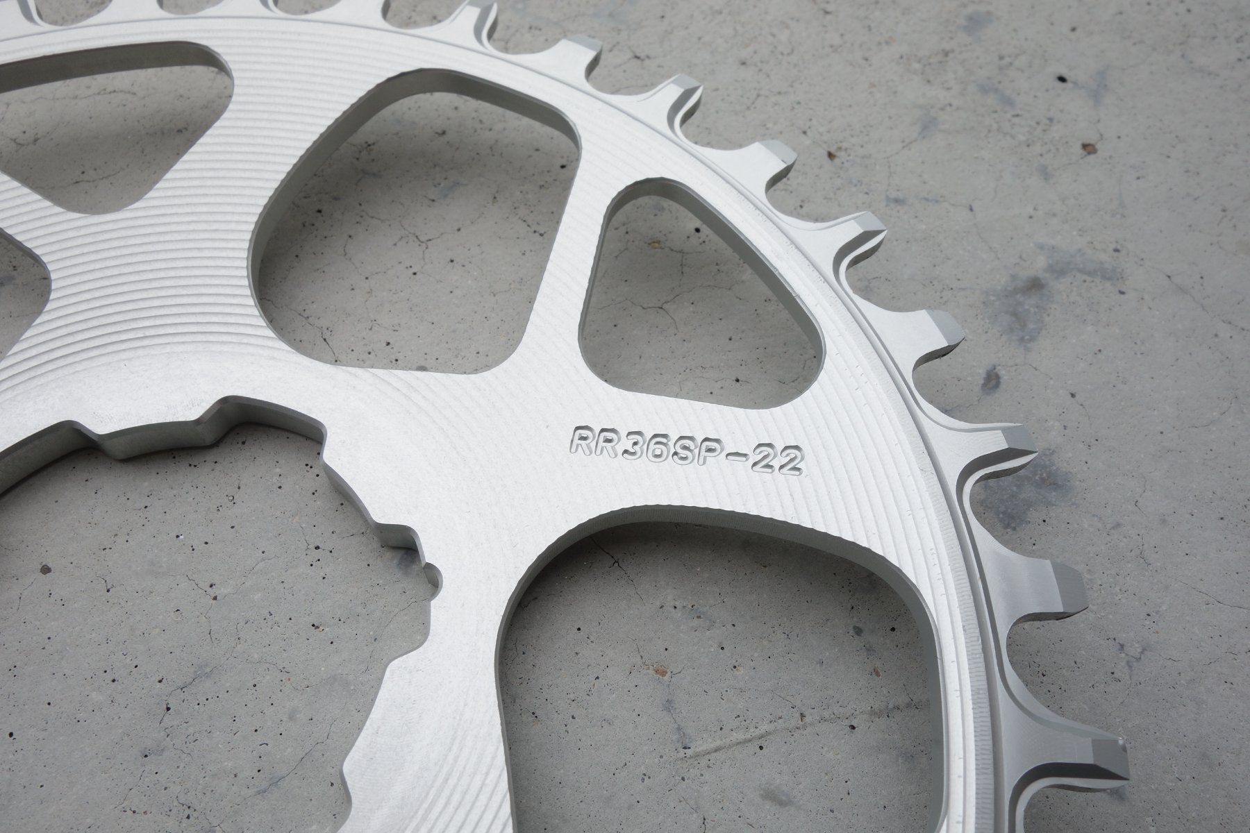 Hope Pezzi di ricambio: Hope Spiderless Kettenblatt 36T - Kein Boost – Nuovo (secondo la descrizione) da St. Gallen venduto da 8201 2
