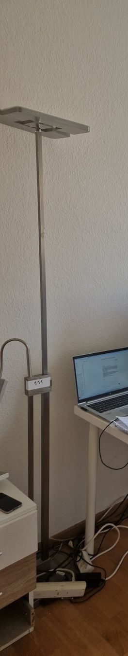 Lampen: Stehleuchte Metall modern – Gebraucht aus Glattbrugg von majuska01