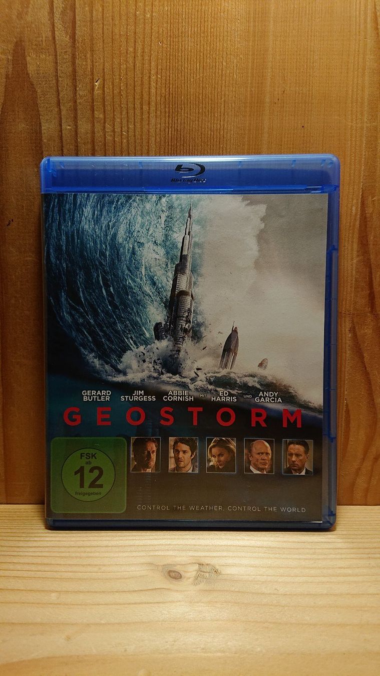 Tutti i DVDs: GEOSTORM Blu-Ray mit George Clooney – Usato da Wilderswil venduto da Exebub
