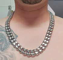 Chaîne / Collier couleur argent