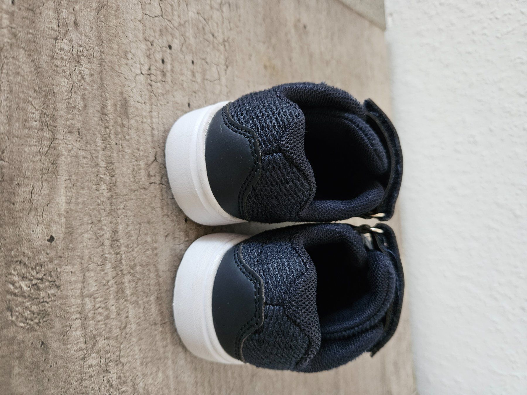 Scarpe per ragazzi: Smile Sneaker, dunkelblau, Grösse 21 – Usato da Bern venduto da Oloui 1