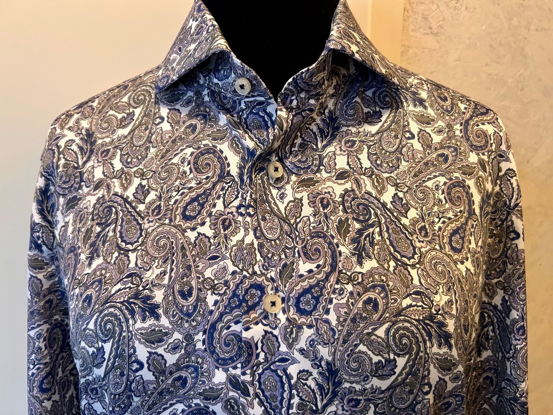 Eterna Camicette: Eterna Bluse, Grösse 40, neu mit Etikette – Nuovo e nell'imballaggio originale da Oberhasli venduto da anzis 1