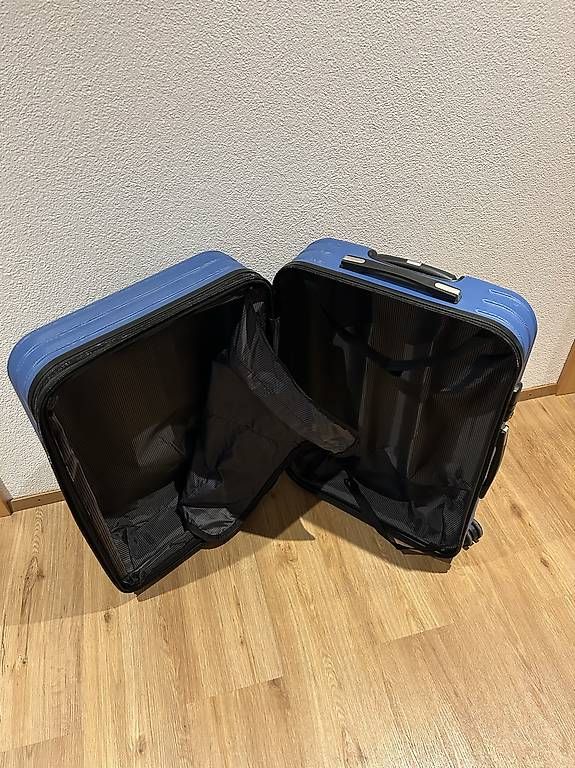 Valigie: Reisekoffer IT – Usato da Innertkirchen venduto da kil_s5yc 1