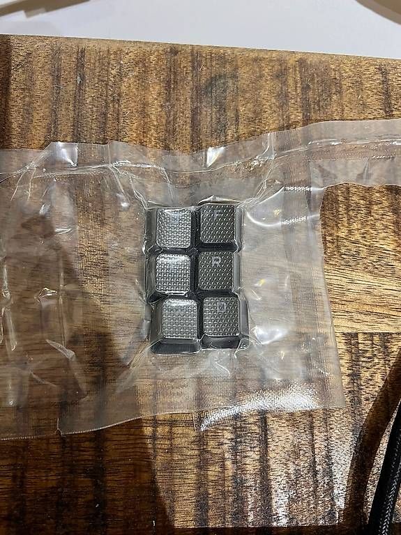 Tastaturen: Clavier Corsair – Gebraucht aus Attalens von lpf_pxg6 1