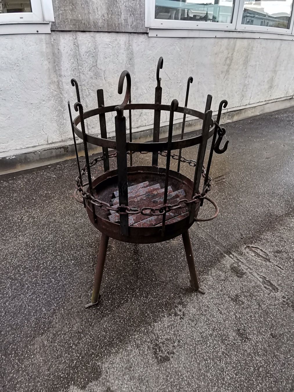 Bracieri: Feuerkorb, Feuerschale, Grill, Feuergrill, Eisenskulptur, Ku – Usato da Wiedlisbach venduto da Kreislaufmaterial