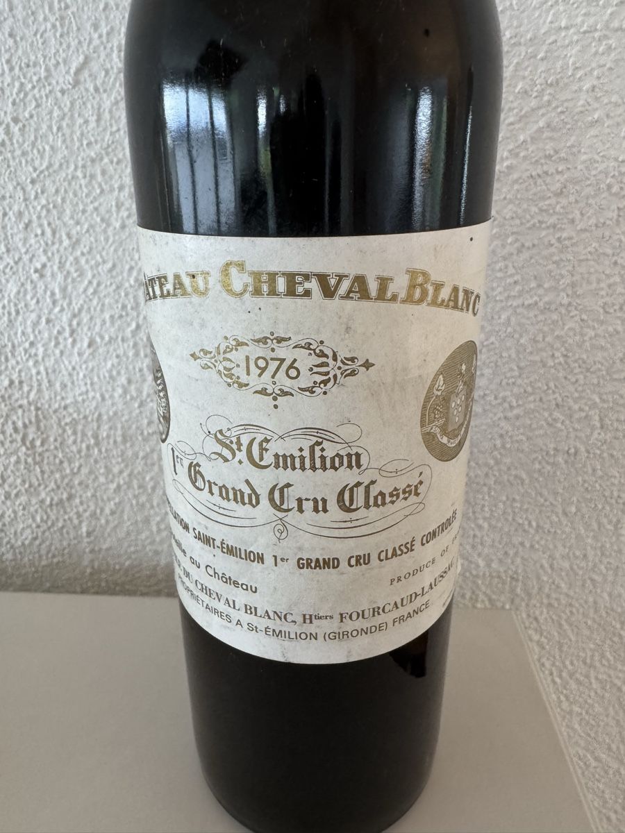 Vins: Château Cheval Blanc 1976 Saint Emilion  – Neuf avec emballage d'origine à Zürich par Uga6 1