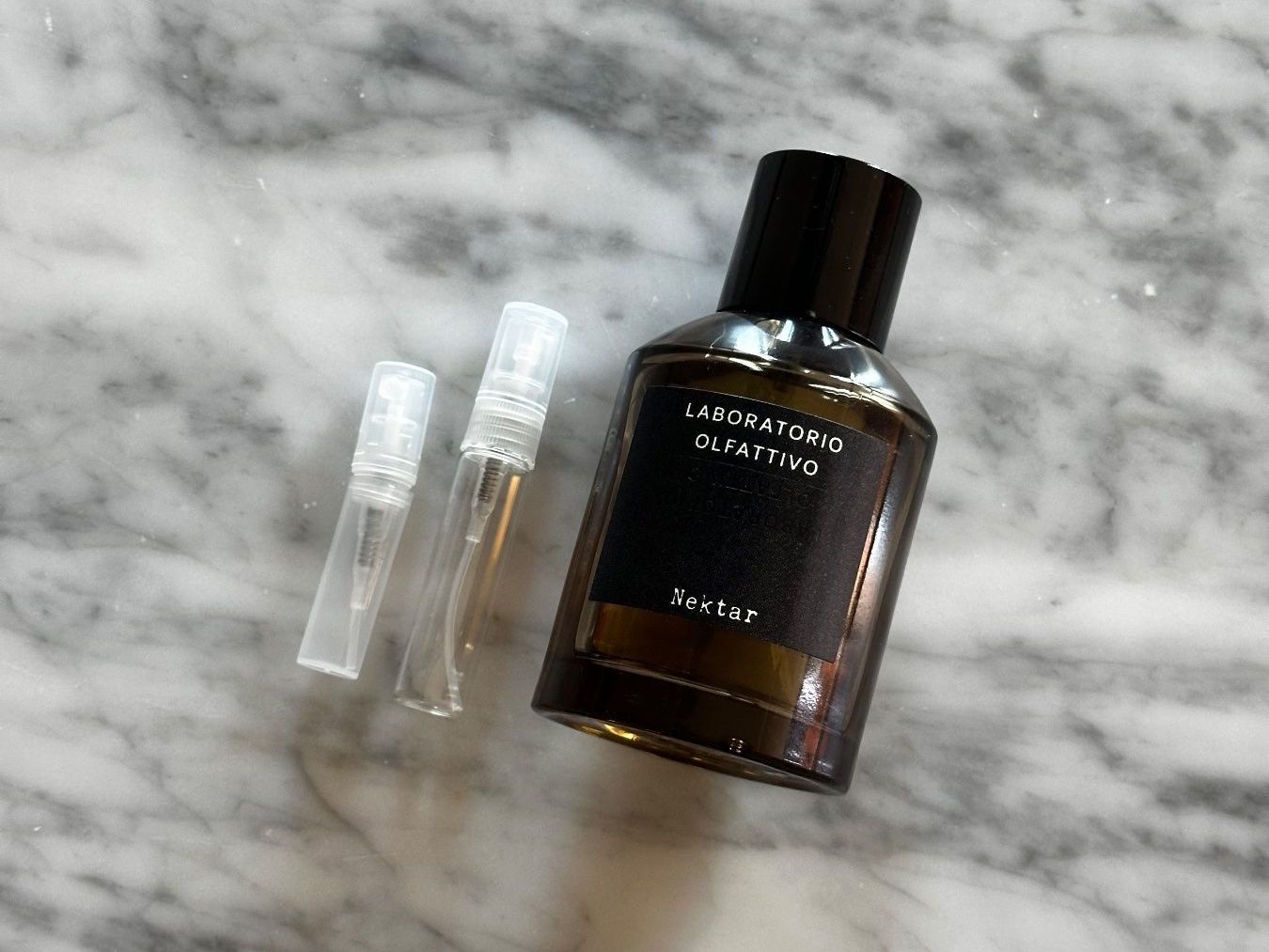 Profumi & Eau de Toilette: Laboratorio Olfattivo Nektar - 2ml Probe – Nuovo (secondo la descrizione) da Baden venduto da GregK02
