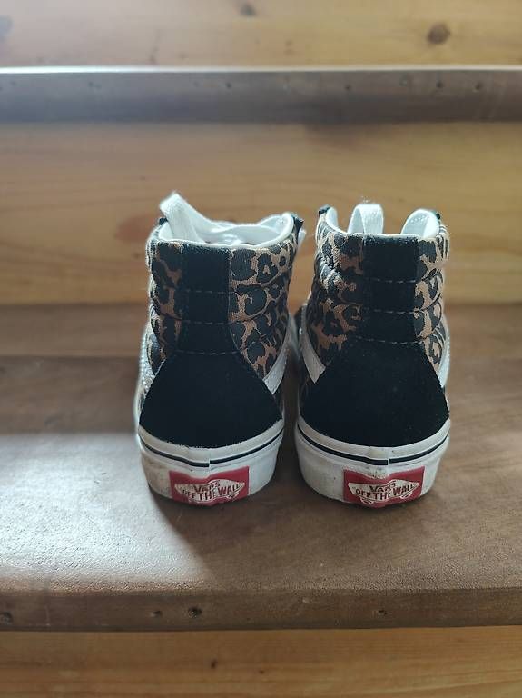 Schuhe für Jungen: Vans Kinderschuhe gr. 28 – Gebraucht aus Balzers von Carolita199