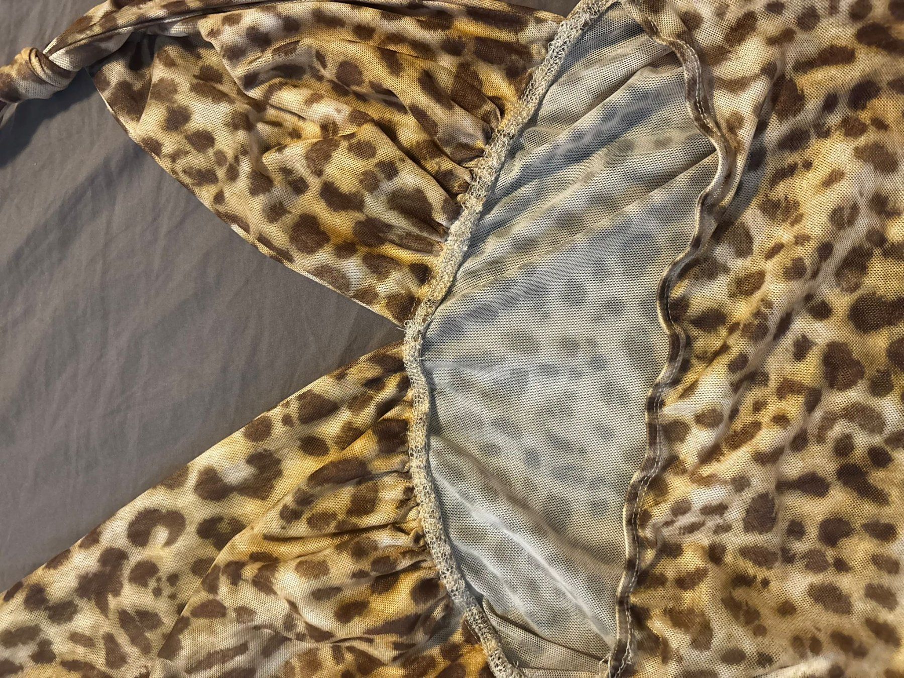 Tops: Leopard Print Neckholder Top Sommer Gr. S – Neu (gemäss Beschreibung) aus Zürich von melibeli18 1