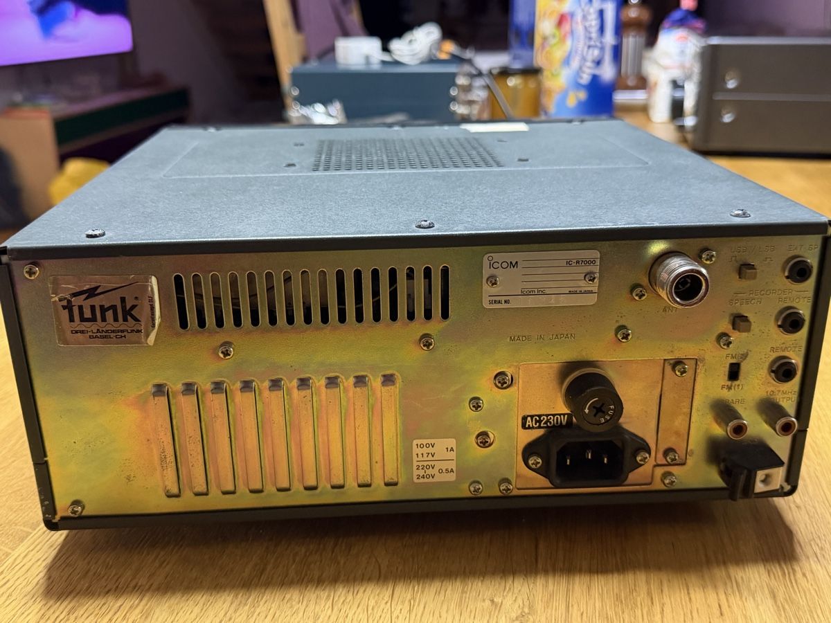 Icom Receiver: ICOM Receiver IC7000 – Gebraucht aus zürich von -Umweltklinik- 2