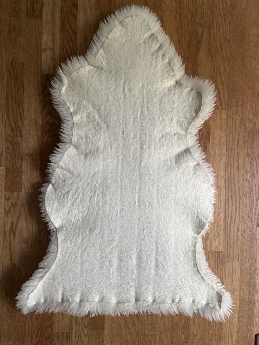 Tappeti: Lammfell Teppich – Usato da Sursee venduto da abcdxyz 3