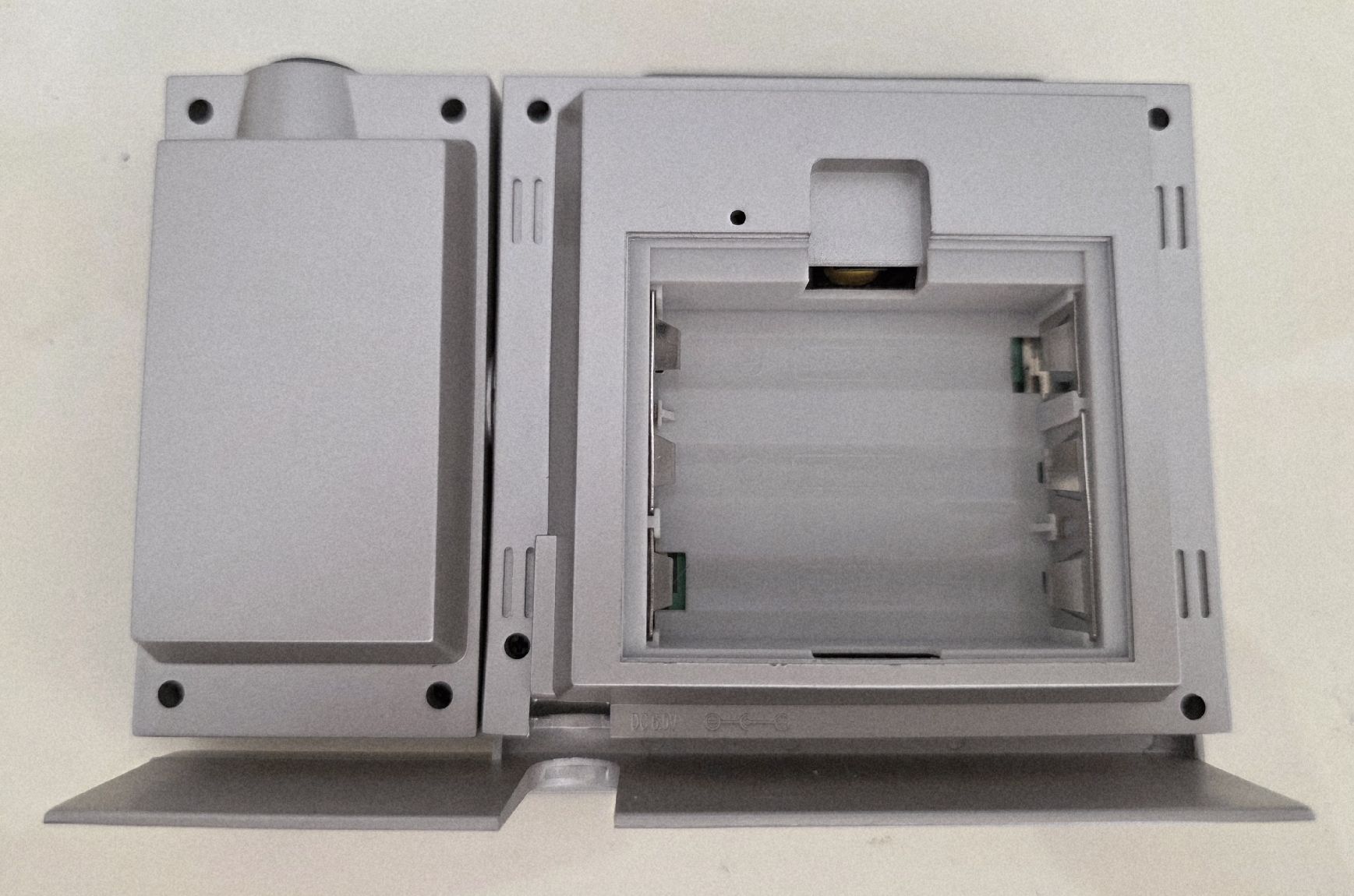 Sveglie: wecker Radiocontroll digital deckenanzeige neu – Nuovo (secondo la descrizione) da wetzikon venduto da Bestedienste 4