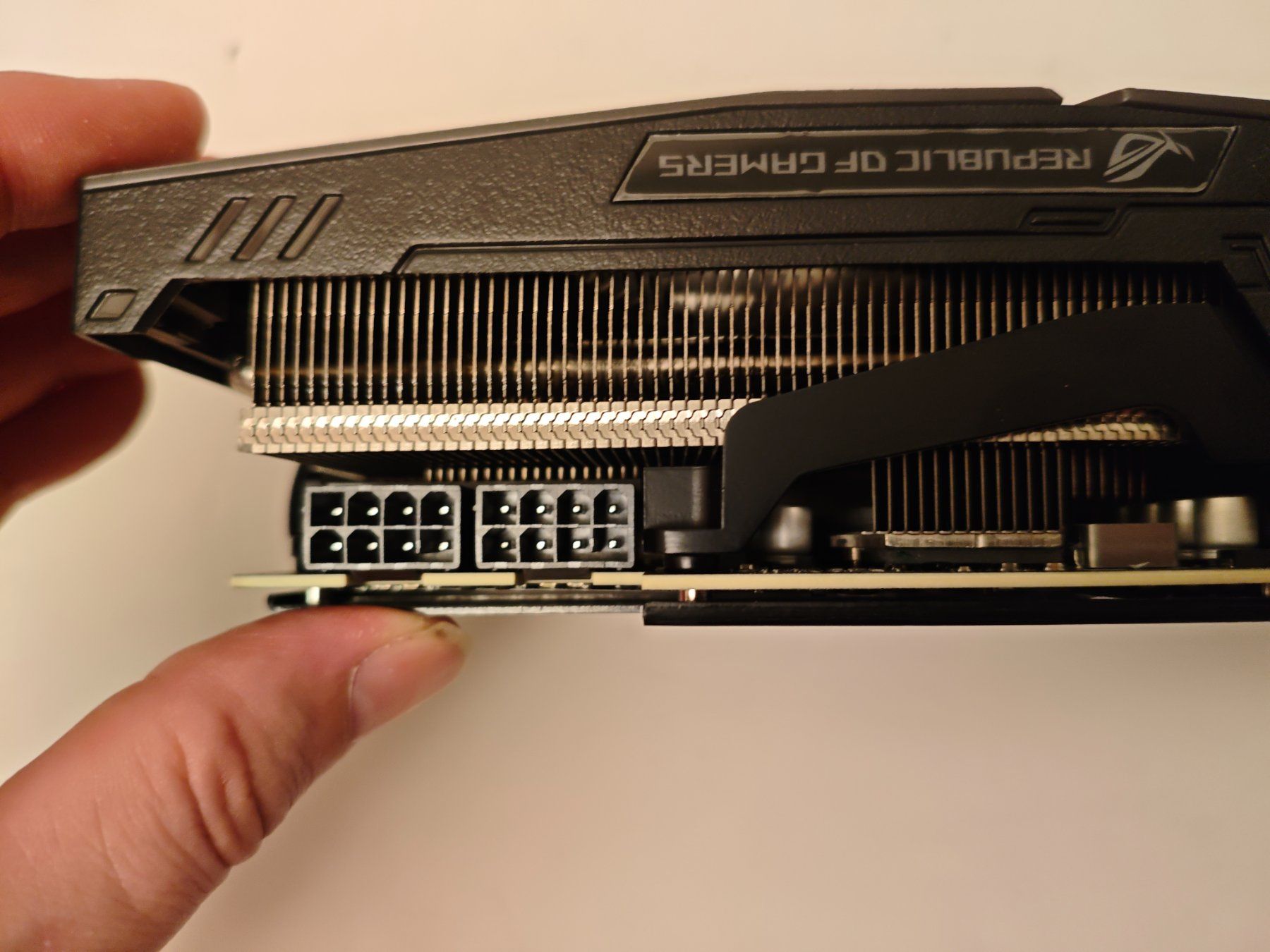 Nvidia Cartes graphiques: ASUS ROG Strix NVIDIA RTX 2080 – D'occasion à Dübendorf par tho_v2cs 5