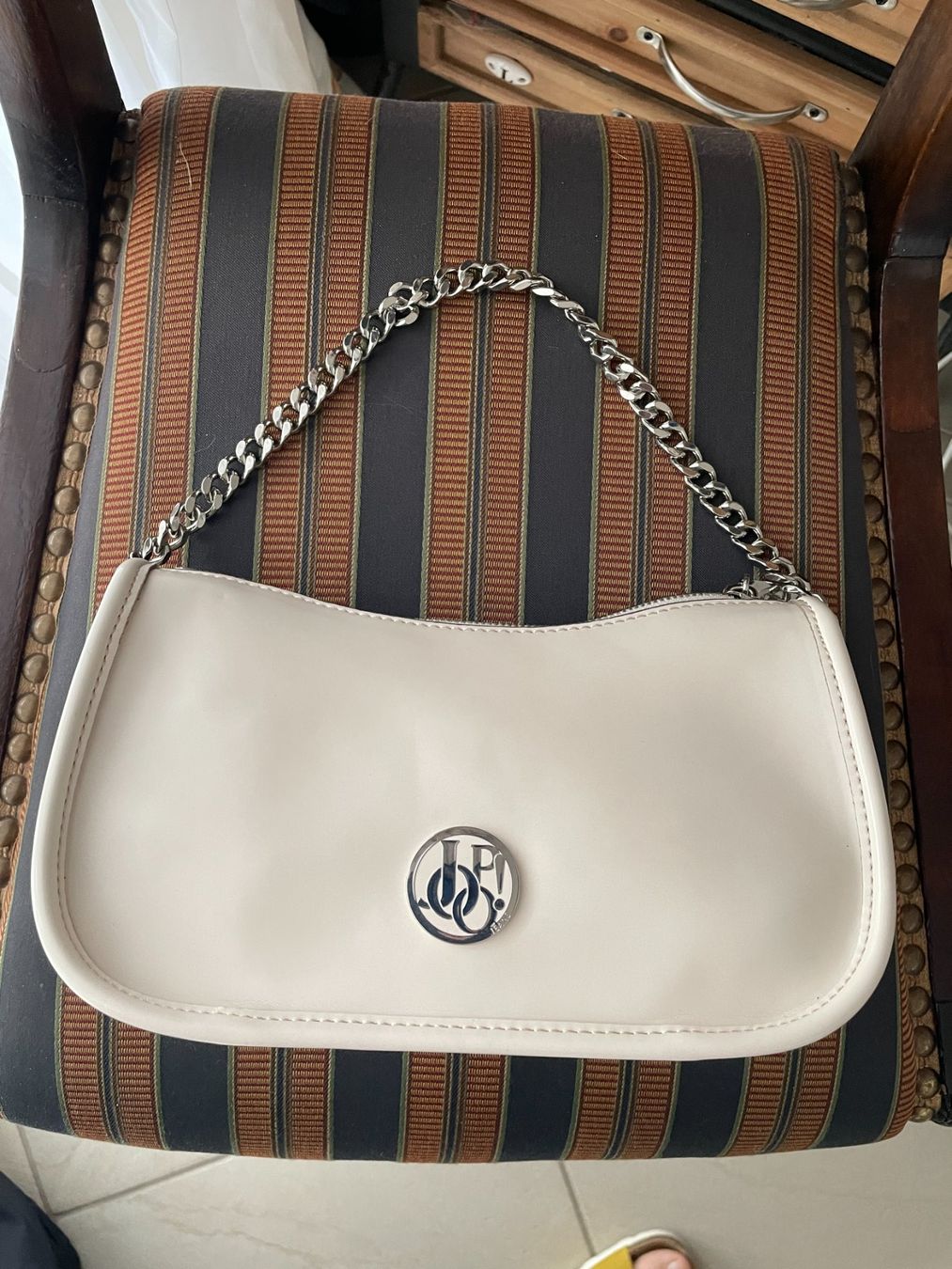 Joop Borse: Joop Handtasche Lack-Imitationsleder beige – Usato da Muttenz venduto da einfach-schoen