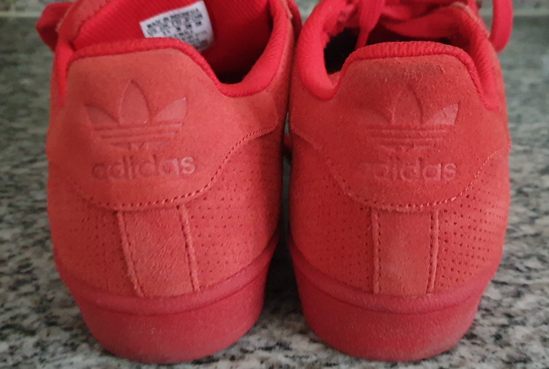 Adidas Herrenschuhe: Adidas Superstar rot Jg. 2015 – Gebraucht aus Chur von Vintage-Hunter 4