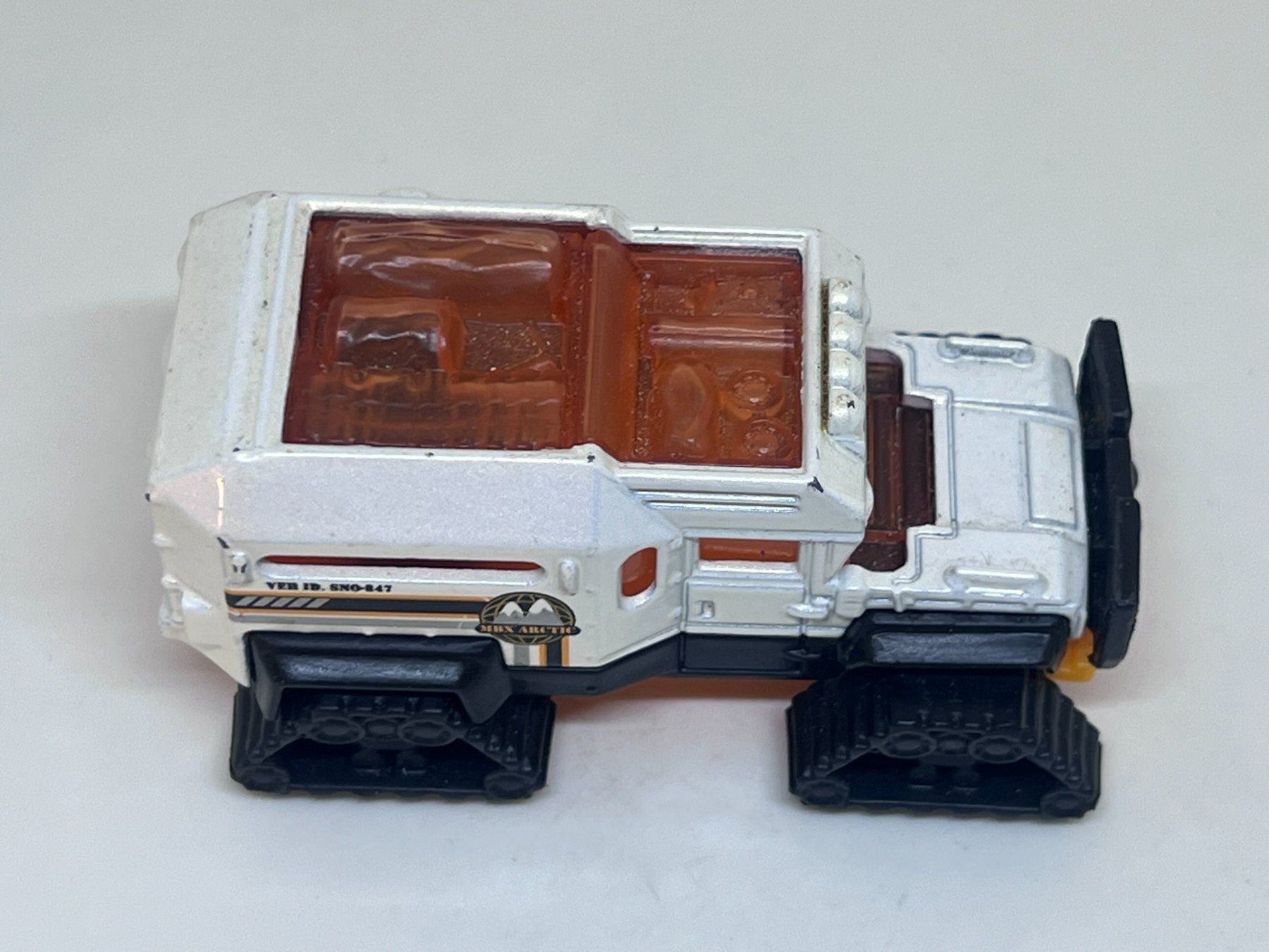 Matchbox Modellini d'auto: Matchbox Frost Fighter #216 – Usato da Wildegg venduto da LaaBoutique 1