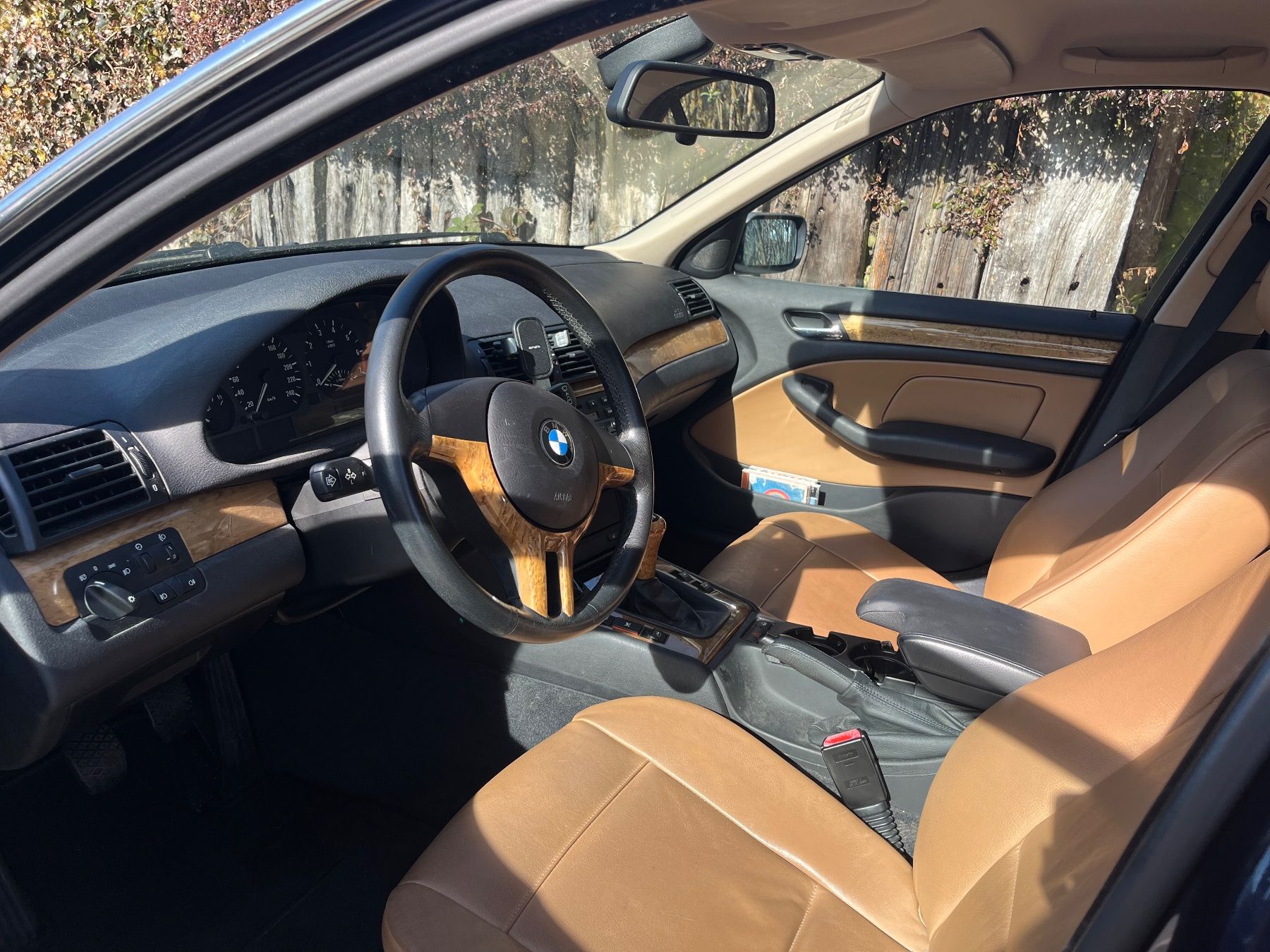 BMW Automobili: BMW 325i (Limousine) – Usato da Gossau SG venduto da Marc_k4 5