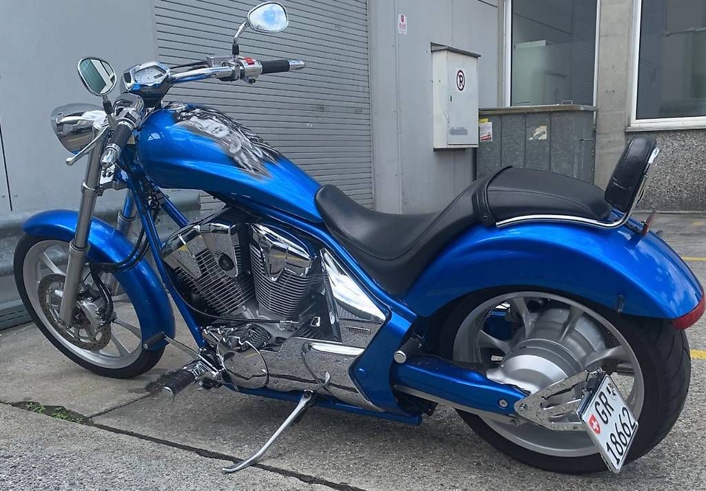 Honda Chopper: HONDA VT1300CXA – Nuovo (secondo la descrizione) da Bonaduz venduto da xhe_gw8f 1