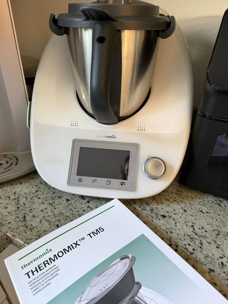 Thermomix Elettrodomestici da cucina: Thermomix 5 – Usato da Wolfhausen venduto da Anime86