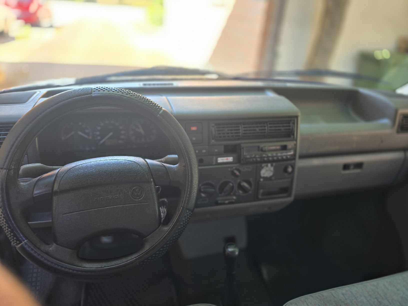 VW Autos: Vw T4 mit Mfk 2.7.26 – Gebraucht aus Aarberg von 2002stefan 9