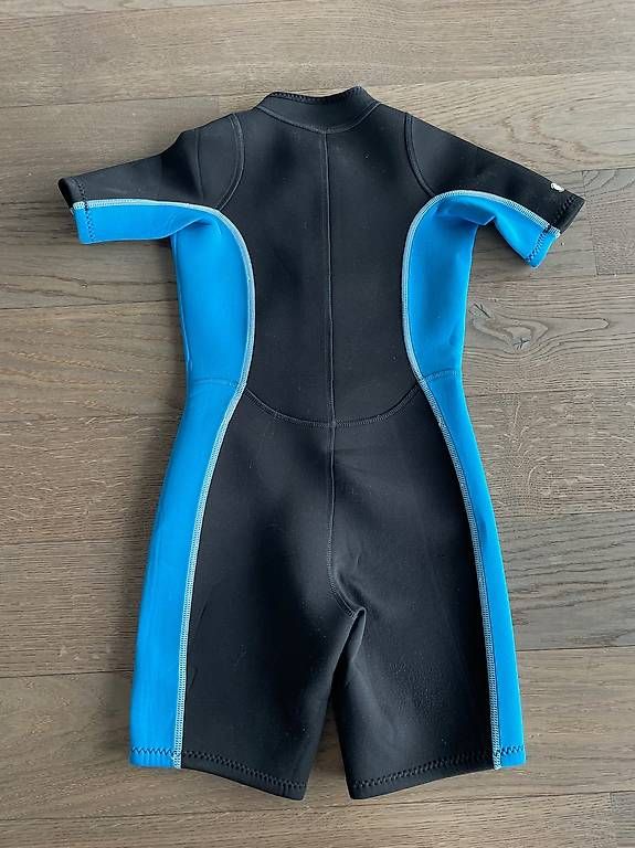 Mute per immersioni: combinaison shorty néoprene 2 mm taille 12 ans – Nuovo (secondo la descrizione) da Vésenaz venduto da atadde 1