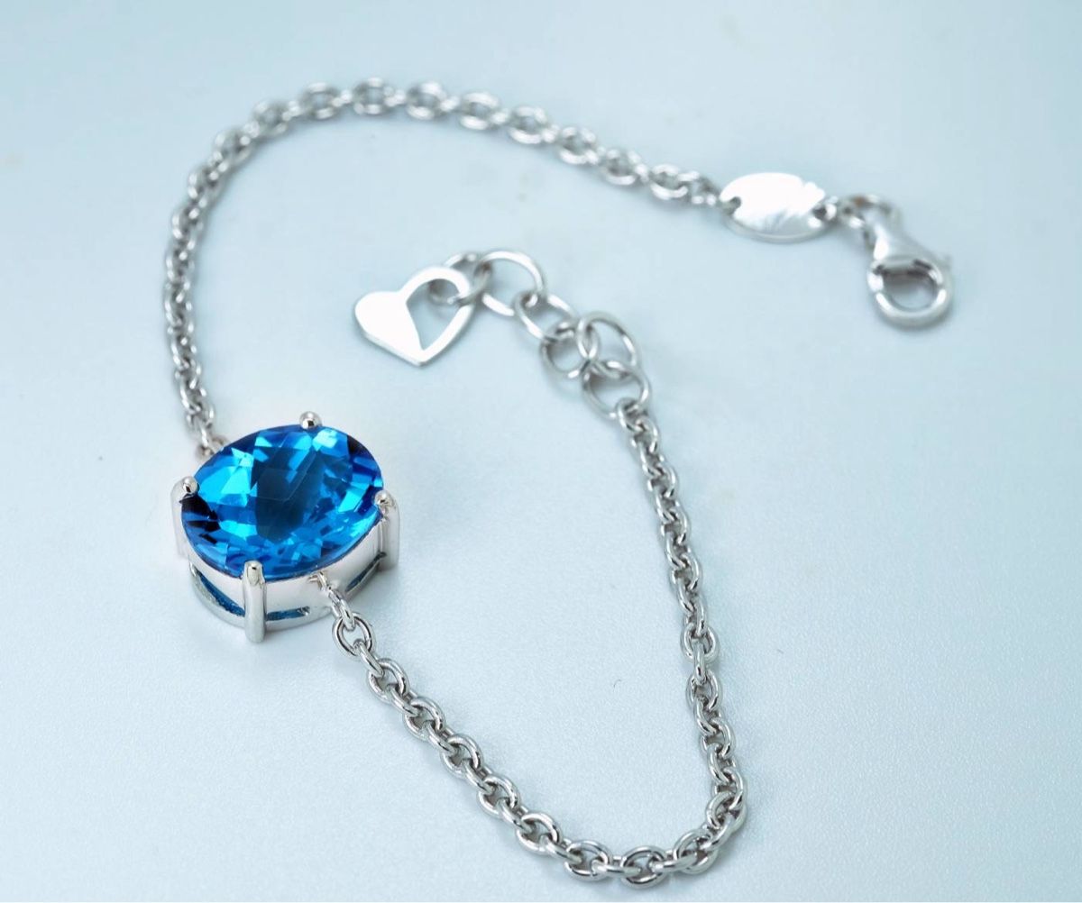 Bracciali & Braccialetti: Armband Blue topaz – Nuovo e nell'imballaggio originale da Rapperswil SG venduto da Gemstonebyyo